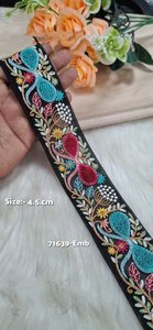 Encaje Bordado Vintage Ecológico con Diseños Florales para Vestidos y Accesorios de Moda - Product Image 4