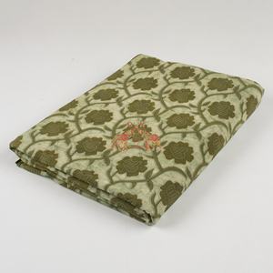 Tissus indiens imprimés à la main en gros, imprimés au bloc, 100% coton pur et doux, pour la confection de robes - Product Image 2