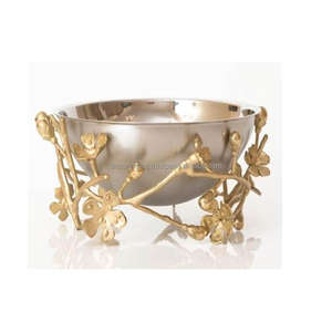 Tazón Decorativo de Latón de Alta Demanda, Tendencia Popular, con Base de Hojas, Tamaño y Forma Personalizables, Ecológico, para Fiestas - Product Image 1