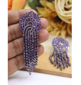 Magnifiques Boucles d'Oreilles Pendante en Laiton Plaqué Argent de Qualité Supérieure avec Zircon, Tendance, pour Soirées et Cérémonies, Collection Mode Femme - Product Image 2