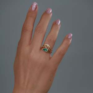 Bague en émeraude taille poire pour femme, or 14 carats, style classique, à porter au quotidien - Product Image 4