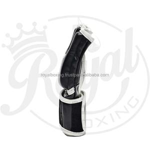 Gants de boxe et de MMA en cuir technique durable de haute qualité 8oz pour l'entraînement professionnel au grappling et aux arts martiaux - Product Image 4