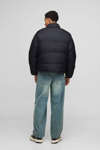 Veste d'hiver rembourrée en duvet pour homme, surdimensionnée, à capuche, personnalisée en gros - Product Image 5