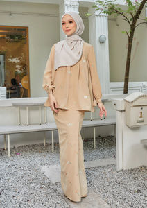 Spring Blouse Skirt <b>Set</b> Elegant Baju Kurung 2023 Wholesale Price Modern SIPO Muslim Fashion <b>Modest</b> Customizable Fabric OEM - Product Image 2