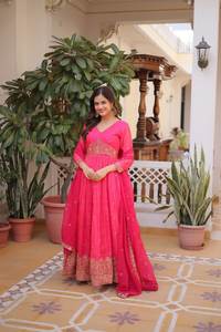 Robe de soirée tendance pour femme, magnifique robe de mariée et de fête, tissu de vêtements indiens et pakistanais - Product Image 4