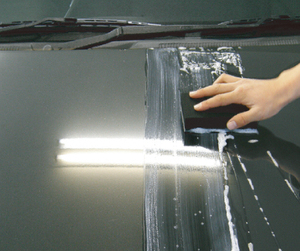 Productos para el cuidado de los detalles del automóvil Recubrimiento en aerosol para la eliminación de arañazos y esmalte brillante Eficaz para la limpieza del automóvil Acabado en bruto DIY - Product Image 2