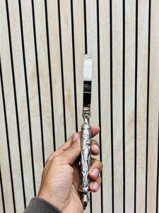 Lupa de Mano de 4'' Estilo Antiguo con Acabado en Níquel |   Lupa de Lectura e Inspección con Mango de Metal Vintage - Product Image 5