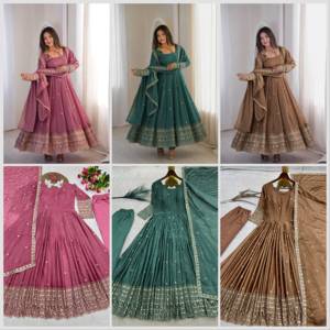 Robe Anarkali Traditionnelle Rouge Brodé pour Femme, Coupe Ample Longue, Style Indien et Pakistanais, Idéale pour Mariage - Product Image 6