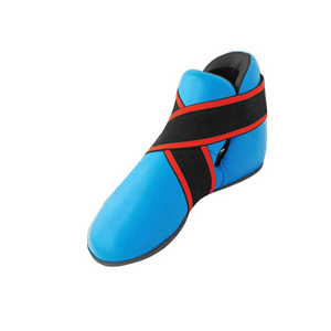 Chaussures de boxe en cuir bleu avec sangles noires et rouges, fermeture à lacets, respirantes, flexibles, chaussures d'entraînement - Product Image 3