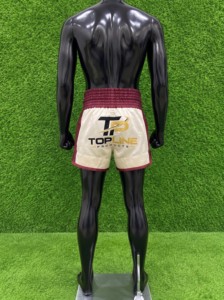 กางเกงชกมวยผู้ชายขายส่ง รุ่นท็อปไลน์ สีแดงเลือดหมู ครีม พิมพ์ลายซิลค์สกรีน ทรงปกติ ผลิตจากโพลีเอสเตอร์ สำหรับมวยไทย - Product Image 3