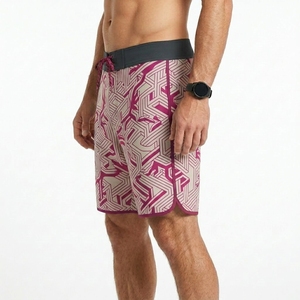 Shorts de bain écologiques pour hommes avec logo sur le devant, séchage rapide, pour la plage et le bord de piscine, confort optimal - Product Image 2