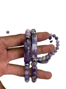 Bracelet extensible en perles de pierre de Lepidolite polie, nouveau design, bijoux en cristal, forme libre, thème Amour, Noël, Amayra Crystals - Product Image 5