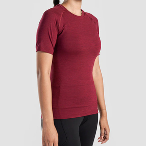 T-shirt personnalisé pour femme, T-shirt de compression pour homme, Vêtements de sport en Spandex pour la course, Hauts de fitness, Maillot de club, Tenue de sport amincissante - Product Image 3