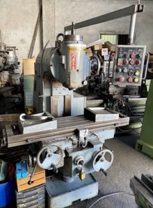 Competitive Price Used Vertical Milling Machine YCL-60 BT30 Spindle Taper 220/380V Medium Duty Multifunctional - Product Image 5