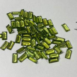 Peridoto natural, corte rectangular tipo baguette, piedras preciosas facetadas sueltas para la fabricación de joyas, olivino certificado y calibrado - Product Image 1