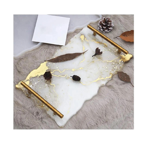 Compre un Juego de Posavasos y Bandeja de Servicio de Resina Hechos a Mano, Ecológicos, Duraderos, Seguros, de Estilo Moderno, para Bodas Reales, Fiestas, Comida, Decorativos - Product Image 5