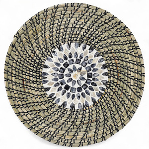 Set de table en jonc de mer tressé avec nacre, écologique, coloré - Product Image 5