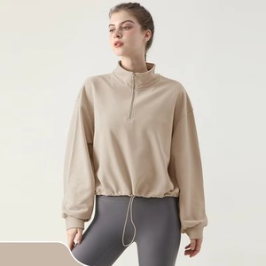 Sweat-shirts personnalisés pour femmes en polaire, décontractés, à col polo, épais, avec fermeture éclair 1/4, coupe courte, oversize, à manches longues - Product Image 2