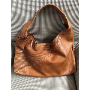 Minimalist Brown Color Women's Genuine Leather Bags Customizable Handbags <b>Large</b> Capacity Top Handle Zipper Waterproof Casual - Product Image 6