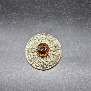 Broche Escocés Tradicional Vintage Personalizado al por Mayor, con Diseño de Espiga y Tejido Celta, en Plata con Piedra de Citrino, 45mm de Ancho, 26 Gramos - Product Image 2