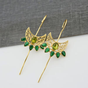 Pendientes colgantes de sello con filigrana de peridoto y cuarzo esmeralda, rellenos de oro de 18K - Product Image 5