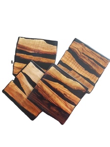 Ensemble de sous-verres de rivière en résine avec sous-verres de table artistiques faits à la main en bois naturel pour tapis de décoration de qualité supérieure - Product Image 5