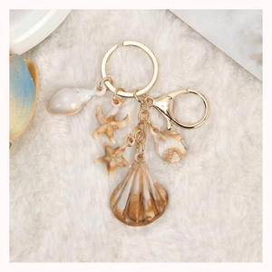 Llavero de Concha Marina, Recuerdo de Playa, Hecho a Mano, Concha Natural, Amuleto Oceánico, Regalo para Bolsos, Carteras y Viajes - Product Image 4