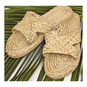Premium Natural Water Hyacinth <b>Slippers</b> Handmade Sustainable Indoor Footwear Bulk Export From Vietnam - Product Image 4