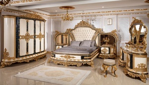 Juego de Dormitorio de Lujo de Madera de Teca Sólida en Oro Blanco Real, Estilo Mediados de Siglo, con Armario California King/Queen, Mesitas de Noche Ornamentadas y Tocador - Product Image 2