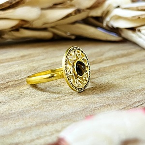 Bague ethnique œil de tigre plaquée or 18 carats pour femme, style bohème soleil, bijoux tendance en laiton, vente en gros/OEM/ODM - Product Image 4