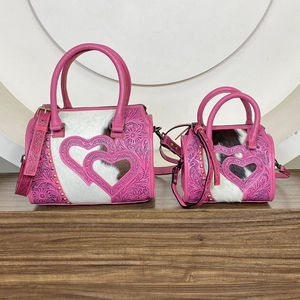 Nouveau Sac de Voyage Grande Capacité en Cuir de Vachette Façonné à la Main 20206, Sac Polochon Cœur en Peau de Bœuf avec Poils, Tendance Cowgirl pour Femme - Product Image 3