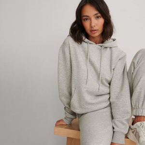 Ensemble de survêtement en molleton de coton personnalisé pour femmes, sweat-shirt à capuche et pantalon de jogging, confortable et décontracté, style streetwear - Product Image 3