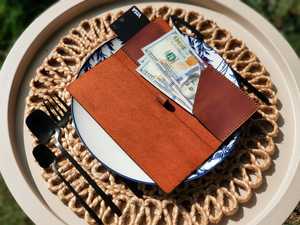 Porte-Comptes en Cuir Véritable Multi-Poches pour Restaurant, Présentoir Double pour Factures et Reçus LBH-0093 - Product Image 1