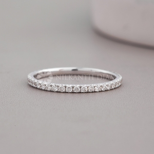 Nouvelle collection de bagues en diamant créé en laboratoire, or blanc, alliance éternelle, taille ronde, pour femmes, d'un fournisseur indien. - Product Image 1