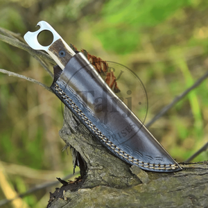 Couteau de chasse artisanal en acier Damas, couteau utilitaire fixe pour l'extérieur, manche droit en bois de cerf, gaine en cuir de qualité industrielle OEM, vente en gros - Product Image 5