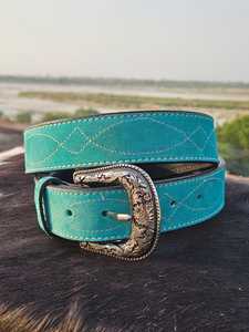 Ceinture Western Vintage en Cuir Souple Faite à la Main de Luxe avec Boucle en Alliage, 100% Cuir de Vache Véritable, Finition Premium - Product Image 1