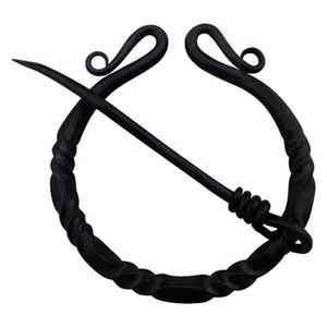 Broche médiévale en fer forgé artisanal de haute qualité, fibule pénaneulaire pour enfants, aiguille à tissu/cape, cadeau de mariage - Product Image 1