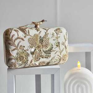 Bolso de mano de noche para damas de honor al por mayor, modelo HE-2753 de Humran Export India - Product Image 1