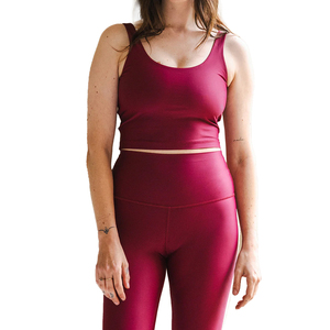 Ensembles de fitness pour hommes de haute qualité, respirants, à séchage rapide, en Spandex/Polyester, comprenant leggings, brassière et haut à manches courtes pour le sport et le yoga - Product Image 6