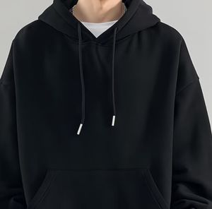 Sudadera con capucha recortada de mujer al por mayor con forro polar hecho a medida 45% algodón 55% poliéster Black Sky Script Puff Logo impreso - Product Image 2