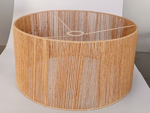 Pantallas de lámpara de tambor de diseño único en forma de arpa para lámparas colgantes y candelabros con alambre de hierro personalizado para hoteles y restaurantes - Product Image 2