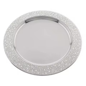 Plato Decorativo Redondo de Metal de Inspiración Antigua para Eventos de Hostelería - Product Image 4