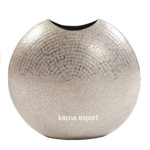 ขายดีที่สุด แจกันดอกไม้ตกแต่งหรูหรา โลหะตอกรอบ รูปทรงไม่ซ้ําใคร ออกแบบแจกันดอกไม้ ตกแต่งในร่ม - Product Image 4