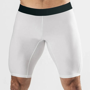Shorts de compresión para hombre de alta calidad con tela elástica transpirable, perfectos para entrenamiento y ejercicio en el gimnasio. - Product Image 1