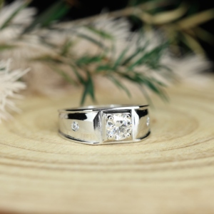 925 Sterling <b>Silver</b> Rhodium Plated <b>Men's</b> 1CT D Color VVS Moissanite Claw Setting <b>for</b> Certified Luxury Wedding Band Engagement - Product Image 5