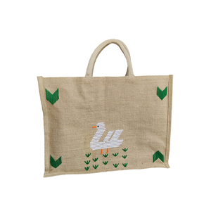 Sac à maquillage en jute HANSH CRAFTS, best-seller |   Design de poche brodée |   Fermeture de couverture de qualité export |   Pochette de voyage tendance - Product Image 2