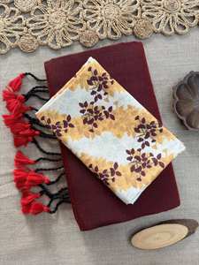 Sari en coton Khadi élégant fait main - Léger pour un usage quotidien avec un chemisier à imprimé vache design - Product Image 5