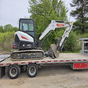 Mini-excavatrice Bobcat à vendre, 5 tonnes, équipement de terrassement, design robuste, système hydraulique puissant. - Product Image 5