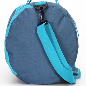 Sac de sport moderne et confortable avec compartiments intelligents pour les séances d'entraînement et l'utilisation en extérieur - Product Image 5