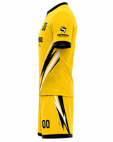 Maillots de football à manches courtes respirants personnalisés et ensembles d'uniformes avec impression par sublimation Couleurs et styles personnalisés